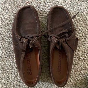 Clark’s wallabee shoes